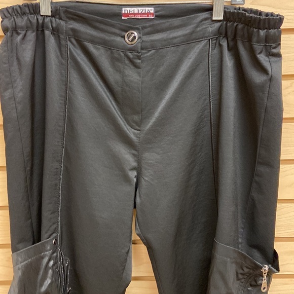 Delizia Collection women fashionable pants USA Size 18 - Picture 2 of 6